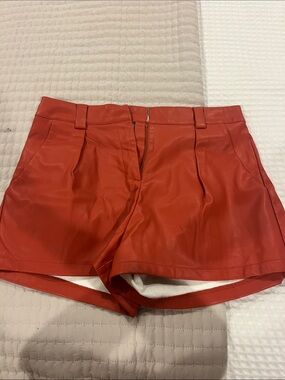 PANTS STORE
High-Rise Red Faux Leather Women’s Shorts
Color: ORANGE